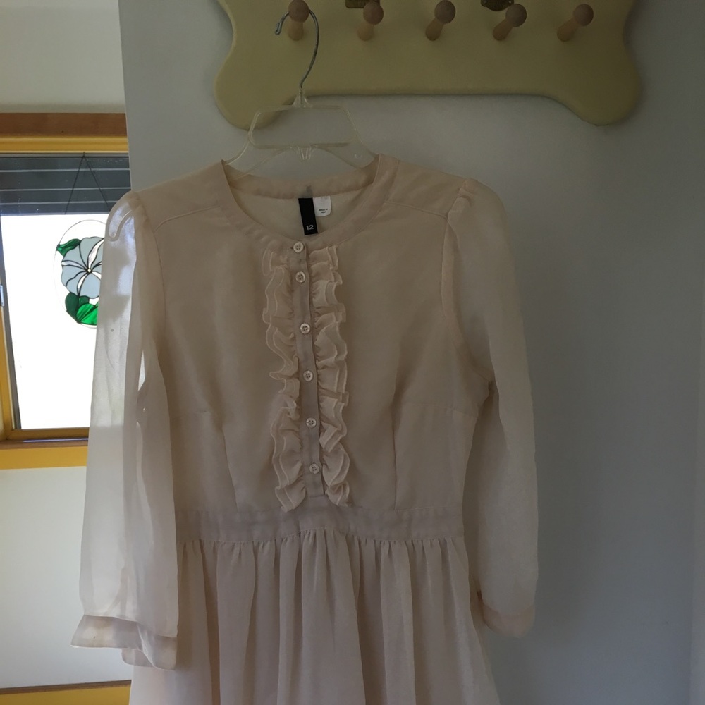 Divided Dress - Picture 2 of 4